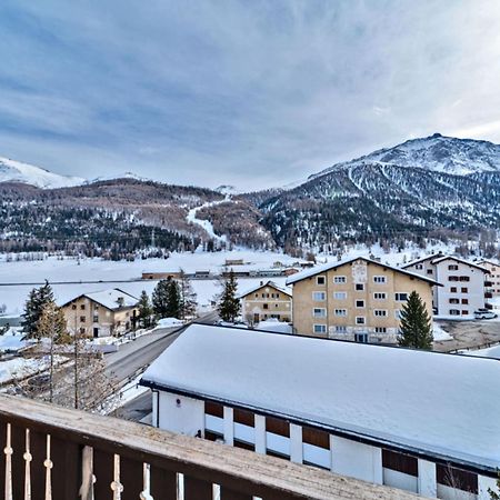 Chesa Clus - Zuoz Appartement Buitenkant foto