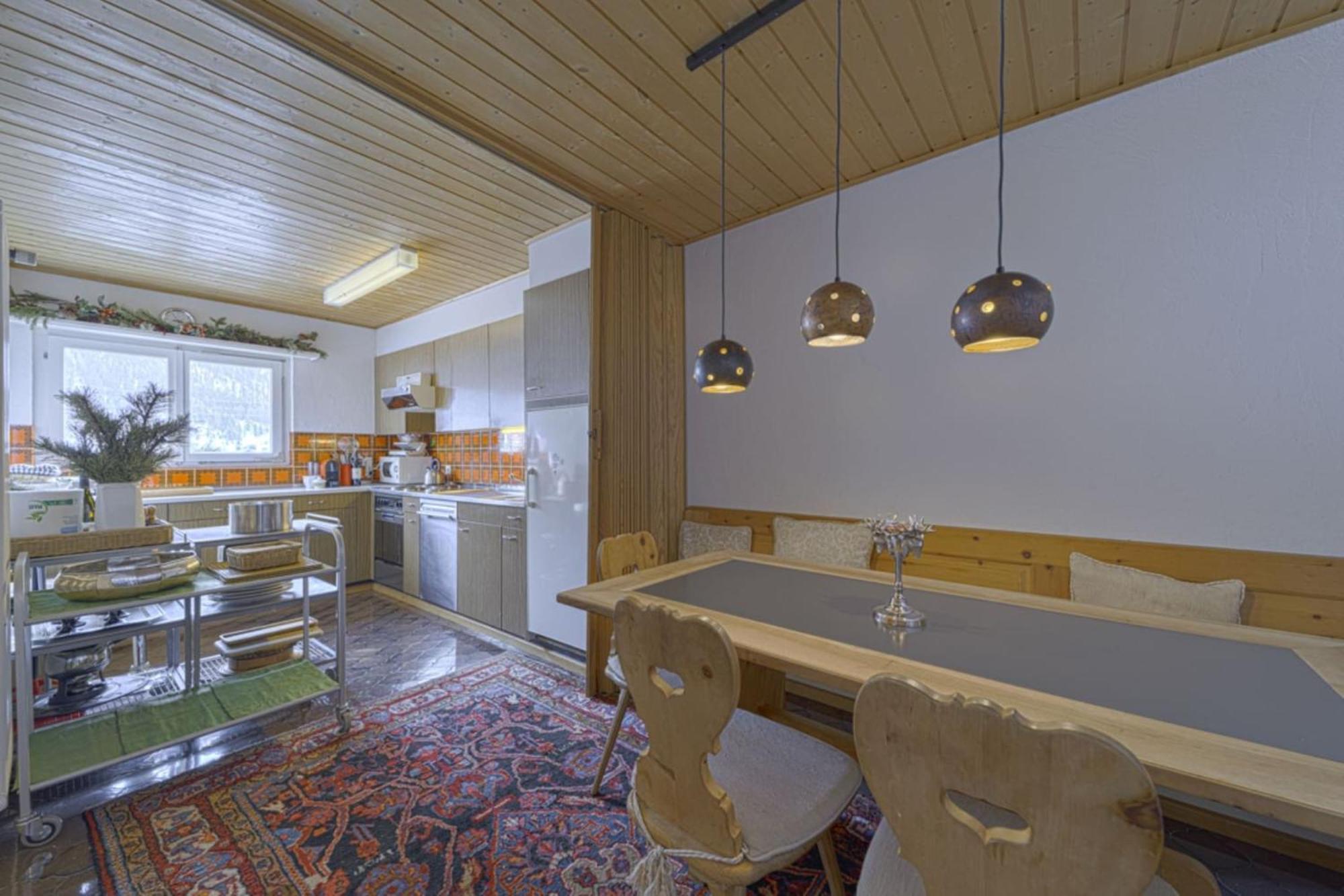 Chesa Clus - Zuoz Appartement Buitenkant foto